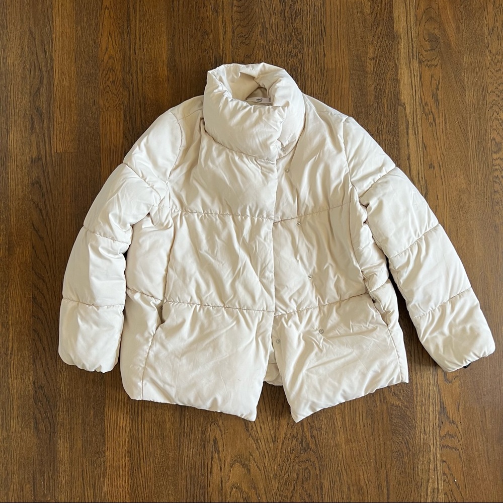 Mango White Puffer